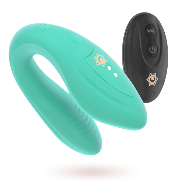 COUPLES VIBRATOR WITH REMOTE CONTROL